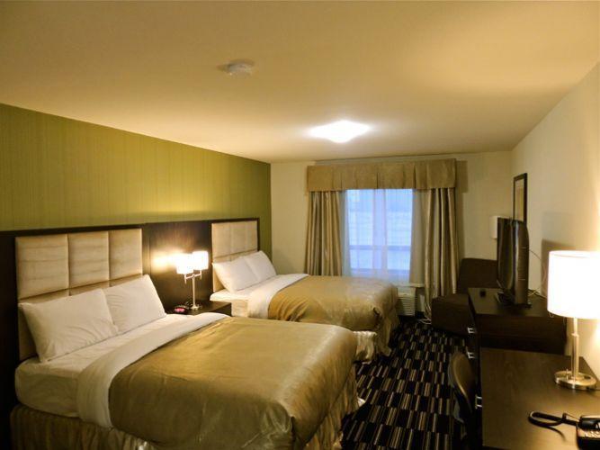 Western Star Inn & Suites Stoughton Eksteriør billede